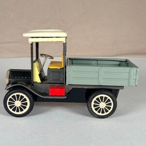 Vintage Antique Friction Powered Tin Truck Japan Antique Style Delivery Toy
